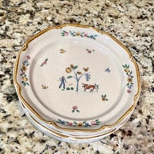 Set of 4 Vintage International Heartland 7774- Salad Plates